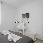 Manuela *